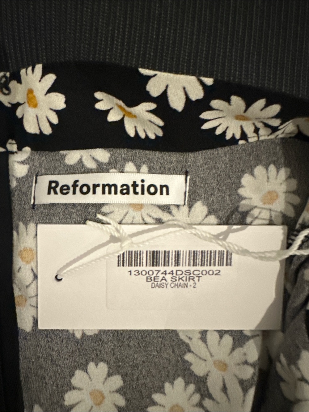 NWT - Reformation Black Daisy Maxi Skirt with White & Yellow Floral Print - Picture 4 of 5